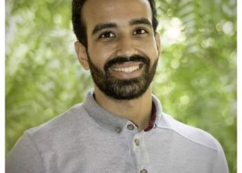 Journalist Karim Assaad arrested for publishing names of high profile Egyptians aboard T7-WSS